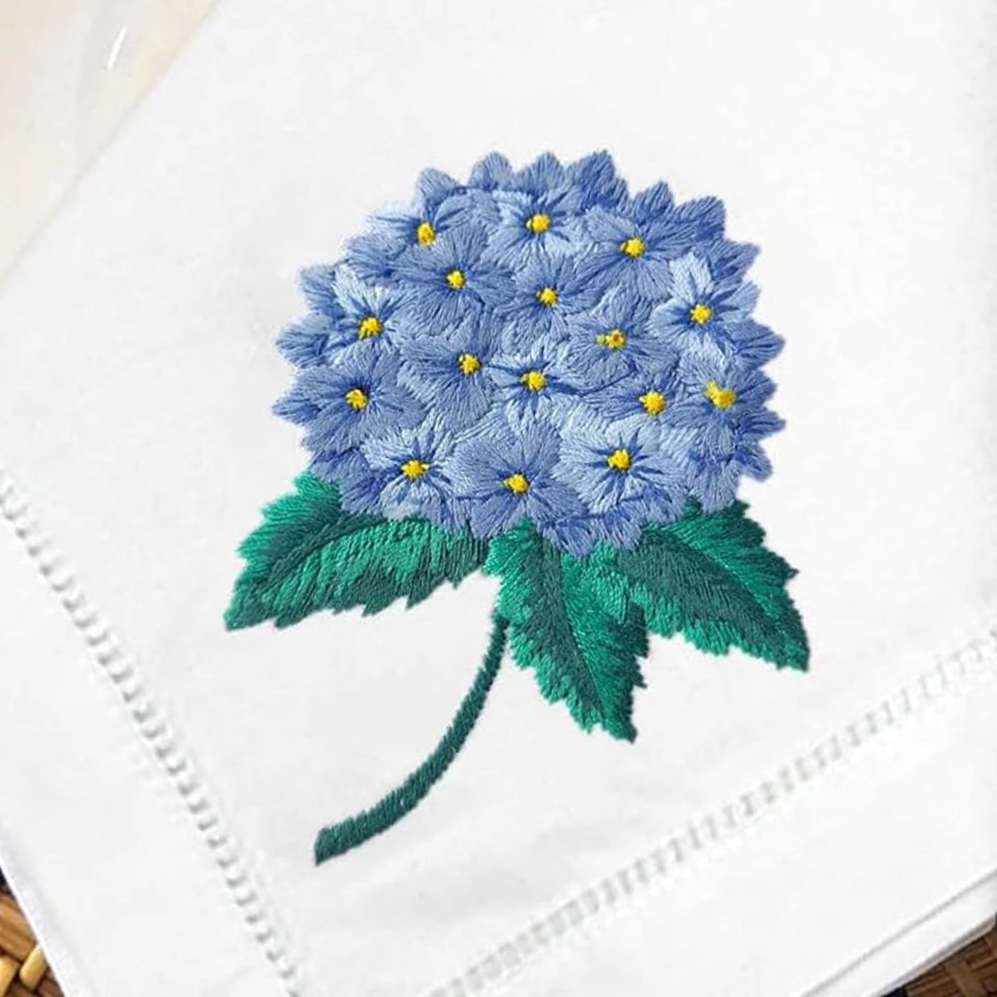 Queeno Custom Wedding Cotton Napkins – Embroidered, Logo, Party/Kitchen Decor